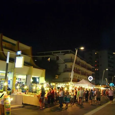 בית נופש Nettuno 9c *