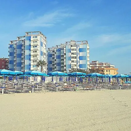 Nettuno 9c * לידו די פומפוזה